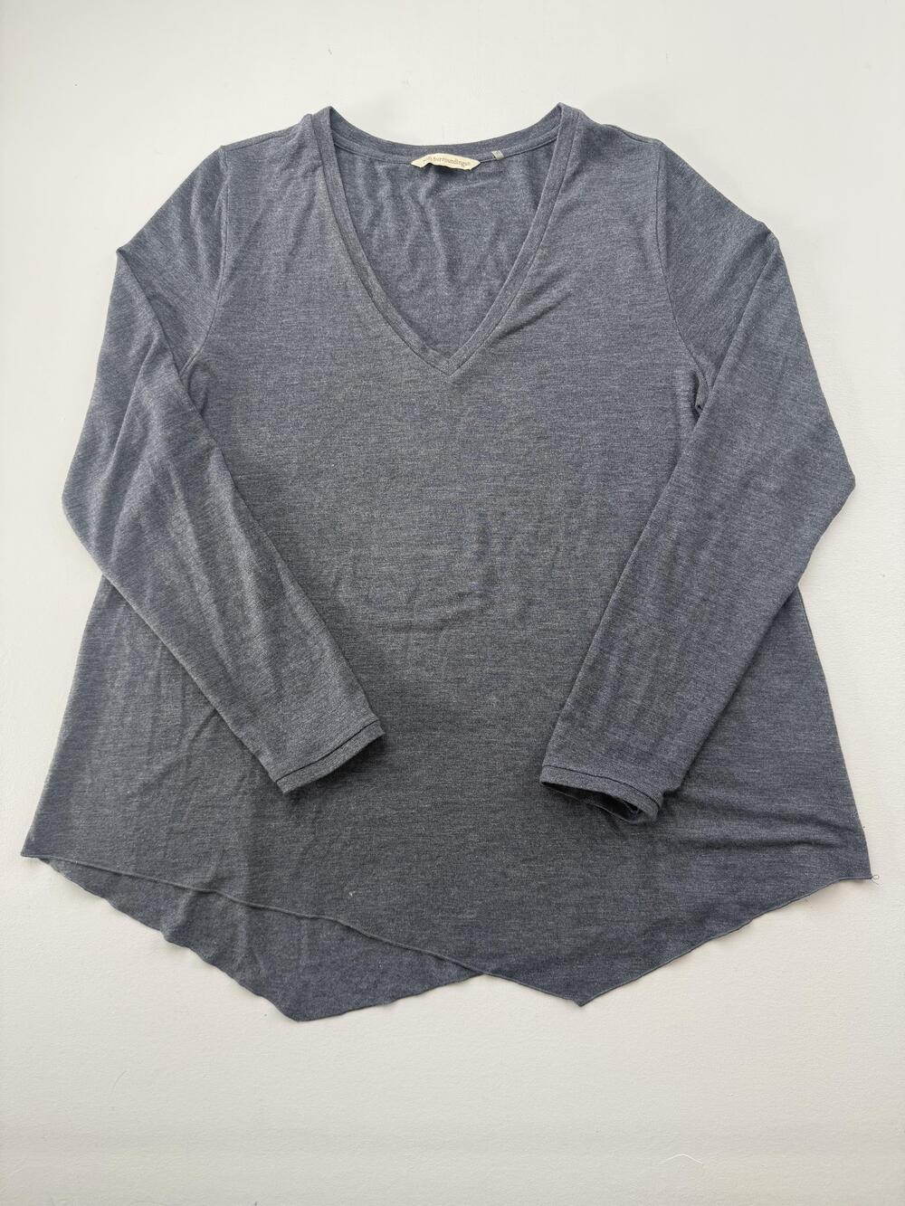 Soft Surroundings Shirt Womens M Gray V Neck Long Sleeve Tunic Top Jersey